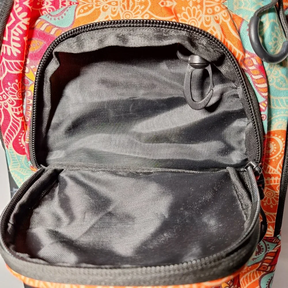 Vibedration Hydration Backpack w/o bladder -turquoise/orange pattern - Used